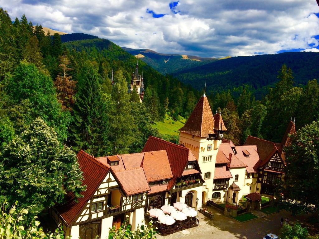 Complex La Tunuri - Vila Economat Sinaia Buitenkant foto