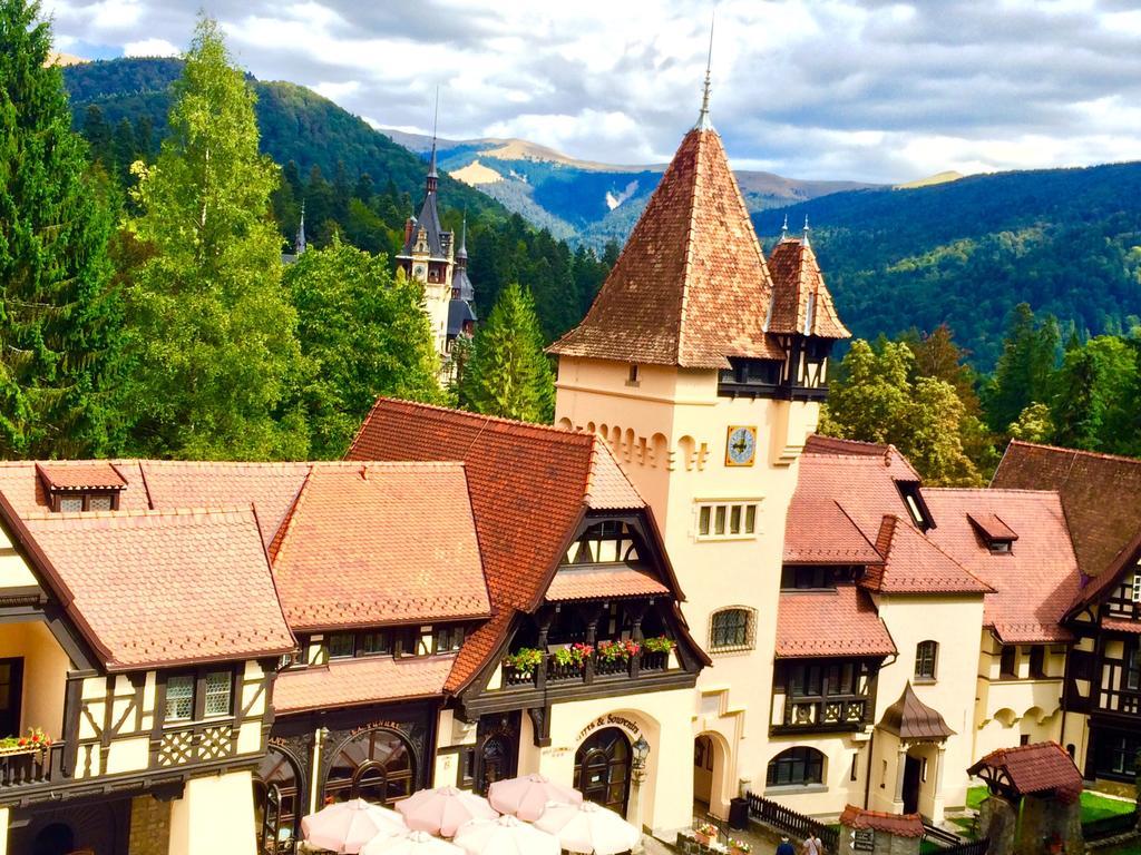 Complex La Tunuri - Vila Economat Sinaia Buitenkant foto